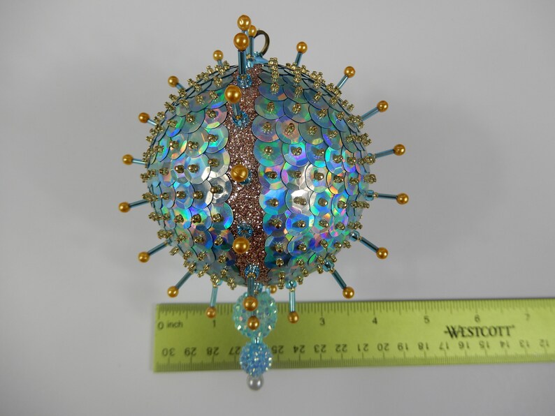Nostalgic Retro Ornament Ice Blue /& Gold Sequin Beaded Christmas Ornament Tree Decoration Glass Beads