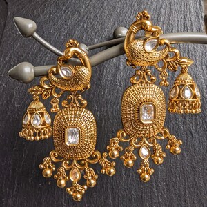 Antique Gold Peacock kundan Jhumka Earrings/ Indian Traditional Gold Earrings/ Bollywood Jewelry/ Amarpali/ Large Jhumka Earrings