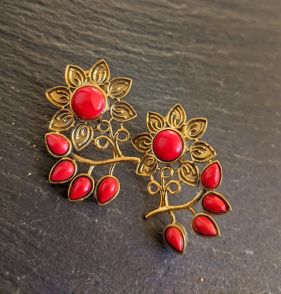 Sold at Auction: 14K Gold Italian Red Salmon Coral Earrings 2pc LOT