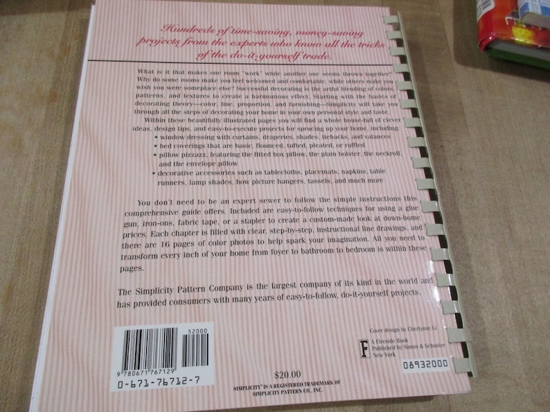 good condiiton Simplicity/'s Simply The Best Home Decorating Book by Simplicity Pattern Co 1993 spiral bound