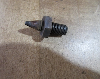 Antique 1910 Singer Pedal Sewing Machine Class 27 Fly Wheel Bolt (F)