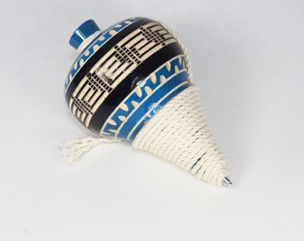 Mexican spinning top discount