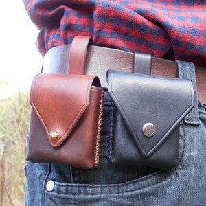 Customisable mini belt pouch