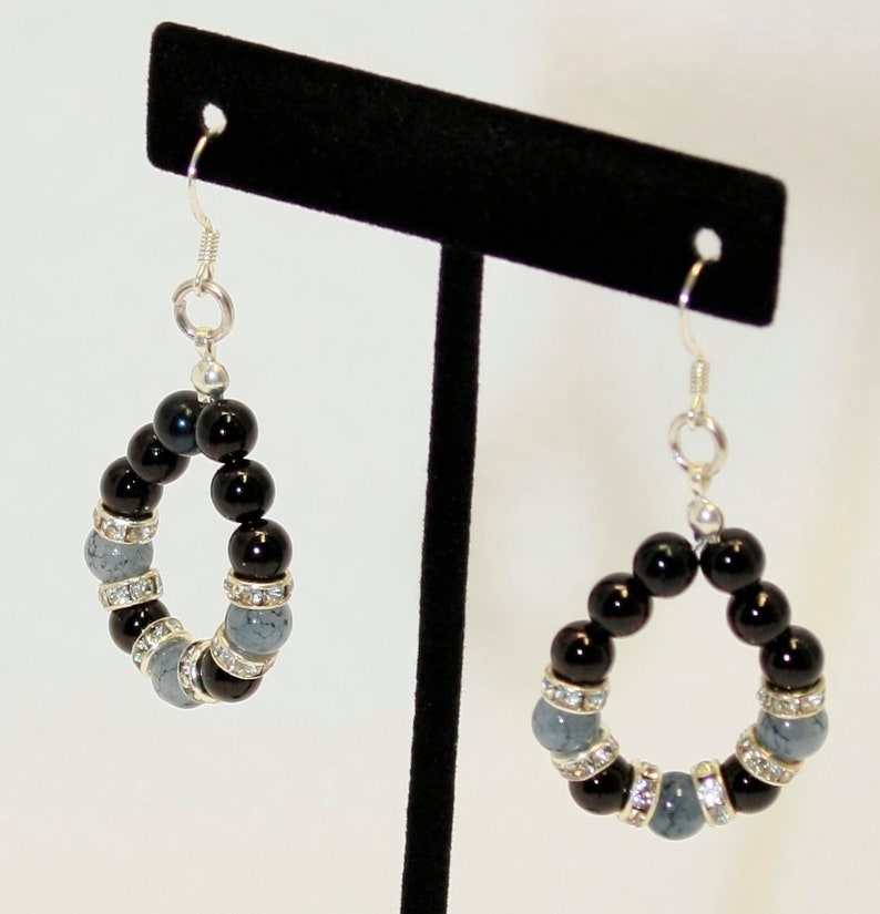 Crystal necklace Handmade Jewelry. Birthday Gift for that special person elegant jewelry set Black and gray glass pearls with crystals