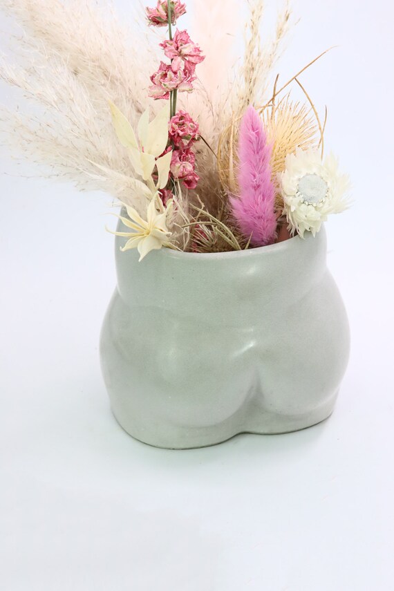 Butt Vase Flower Po Vase in Grey
