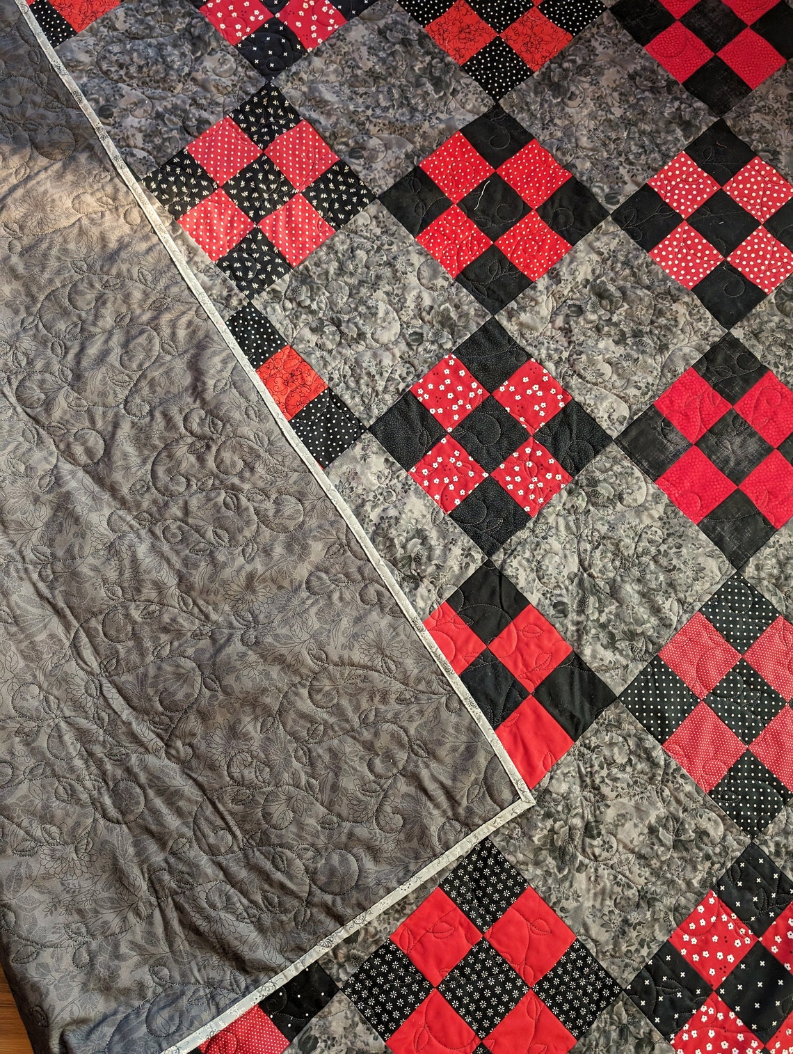 Beth Dutton Yellowstone Quilt, Handmade, Quilt, Red and Black, Throw Etsy