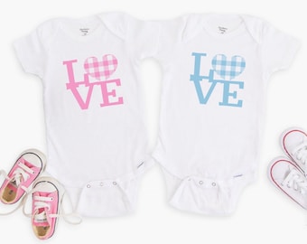 Love Baby Bodysuit, Heart Love Bodysuit, Baby Shower Gift, Newborn Gift, Baby Coming Home Gift, Matching Toddler Baby, Twin Infant