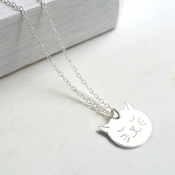 cat face necklace