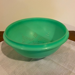 Vintage Green Tupperware Strainer