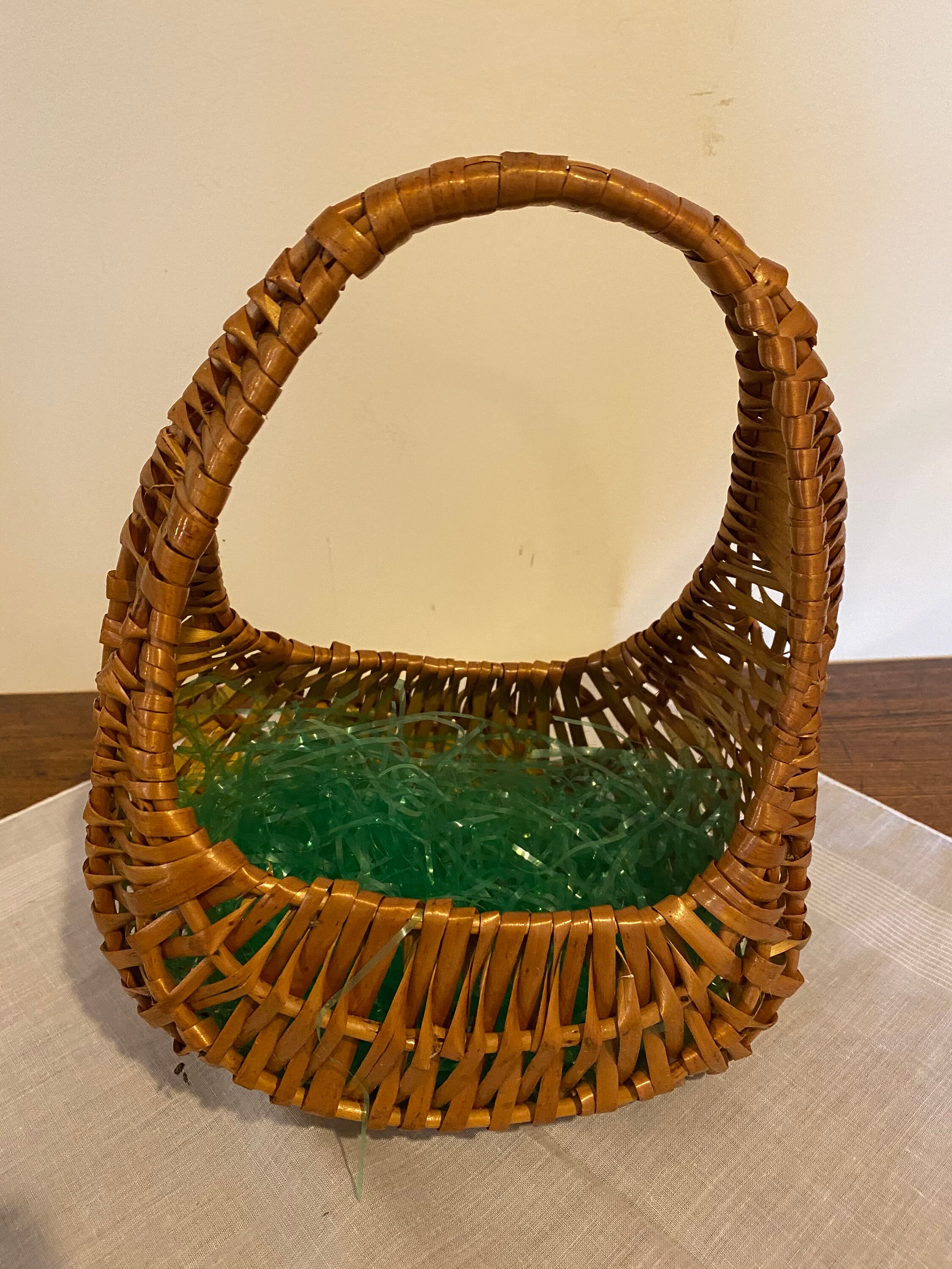 ヴィンテージ 籐 楕円形 バスケット カゴ ゴールドハンドル