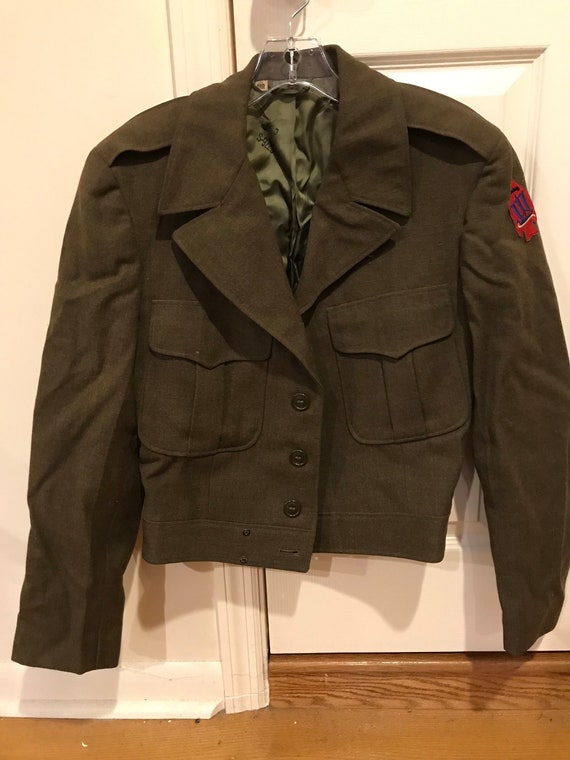 38r coat