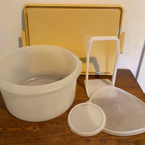Various Vintage Tupperware Parts - Choose your part