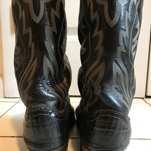 1980s Black Cowboy Boots, White Stiching Justin Mens Size 8 EE Used image 6