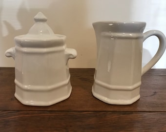 Vintage Pfaltzgraff Heritage Ironstone White Creamer y Covered Sugar Set