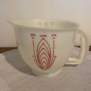 Vintage Tupperware Large Measuring Cup - Mix-n-Stor 500-7 - Choose your cup