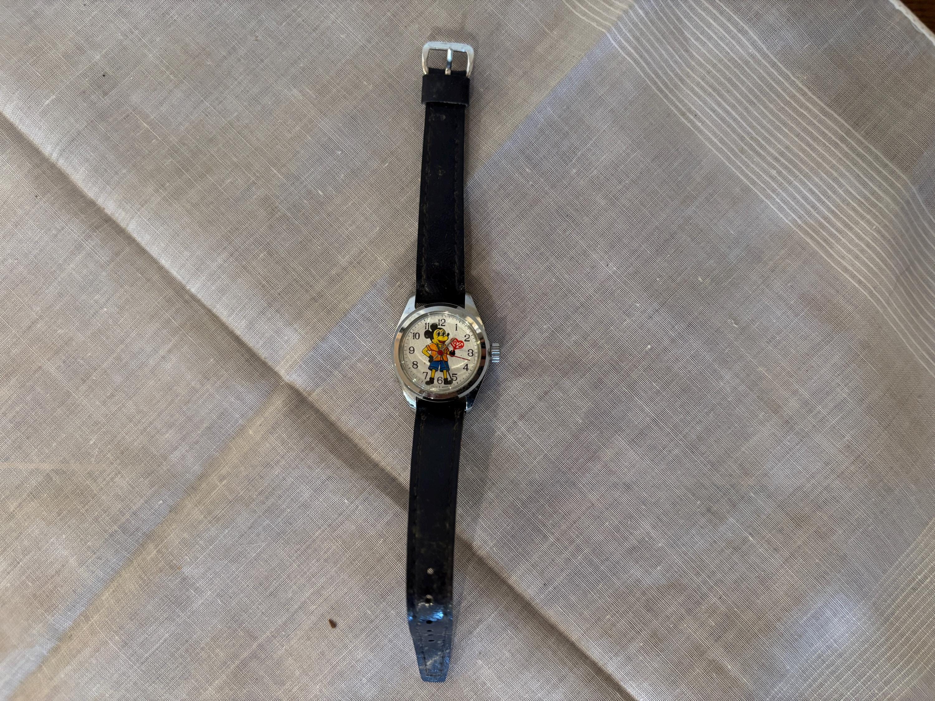 1970s Mickey Mouse Watch - Hong Kong - Etsy