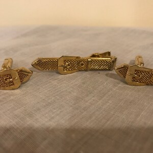 1960s Belt Buckle Shaped Cuff Links and Tie Clip