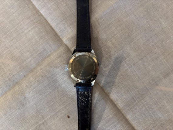 1970s Mickey Mouse Watch - Hong Kong View 4