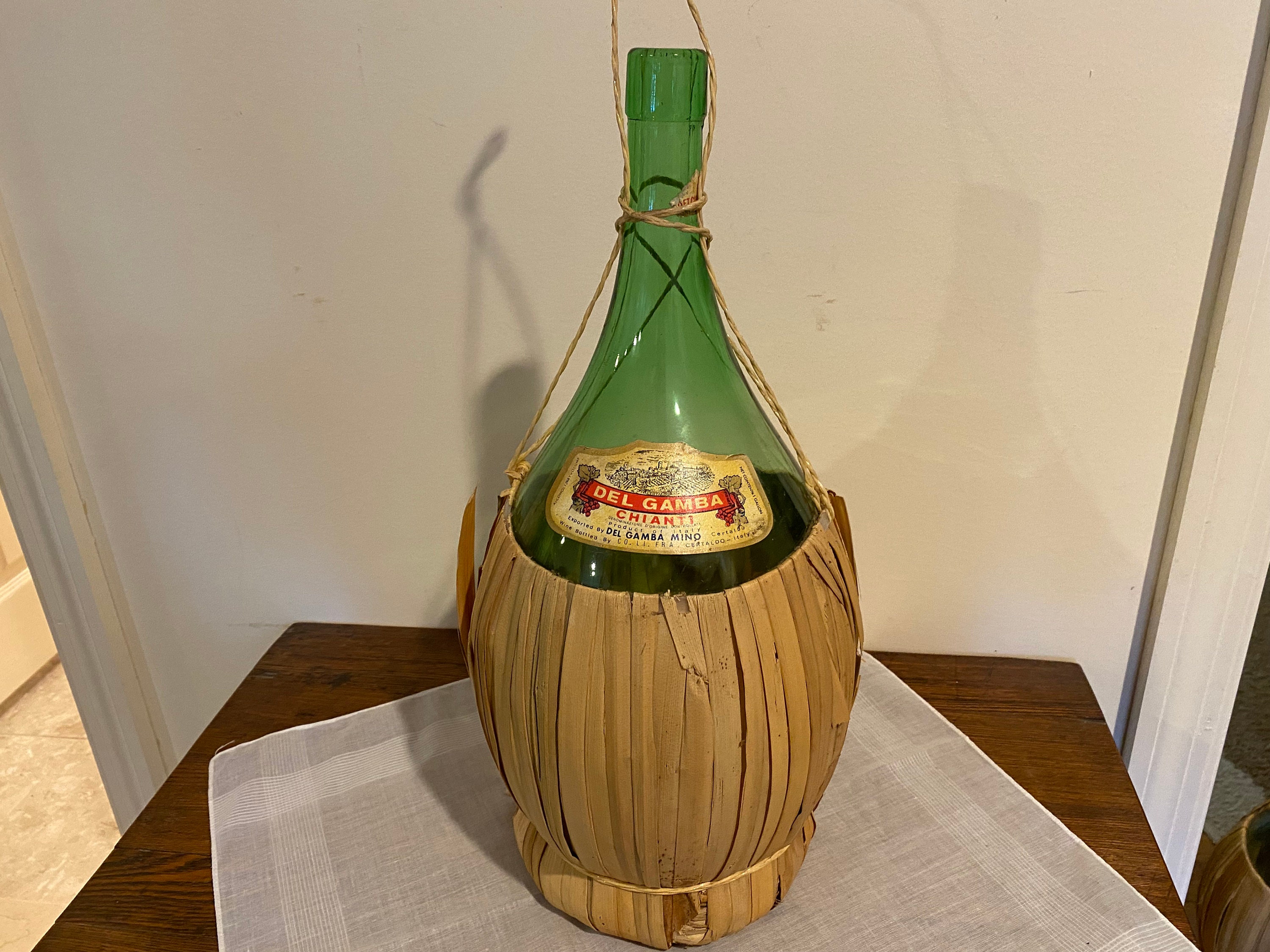 1970s Chianti Italian Wine Bottle with Straw Covering Etsy Nederland