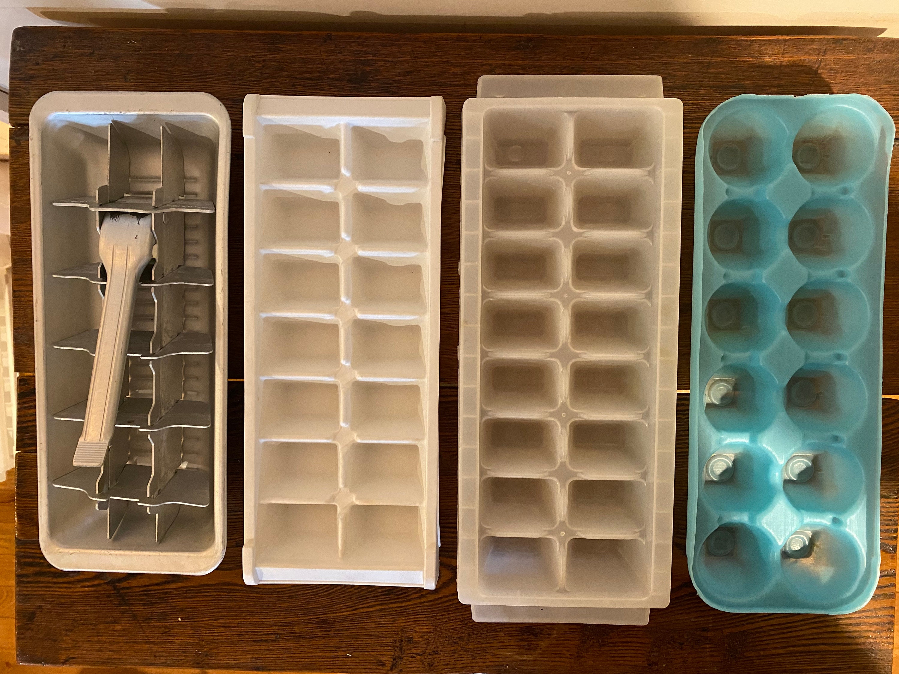 Vintage Maytag White Plastic Ice Cube Tray 14 Slot Stackable Ice Cube Tray