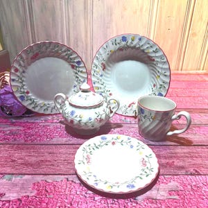 OPEN STOCK Summer Chintz by Johnson Brothers England Made Transferware Pink Trim Lovely Bowls Cups Saucers Square Salad Bread Plates