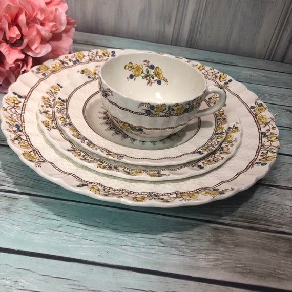 4 Dinner Plates Antique Vintage Copeland Spode Buttercup Made In Great Britain