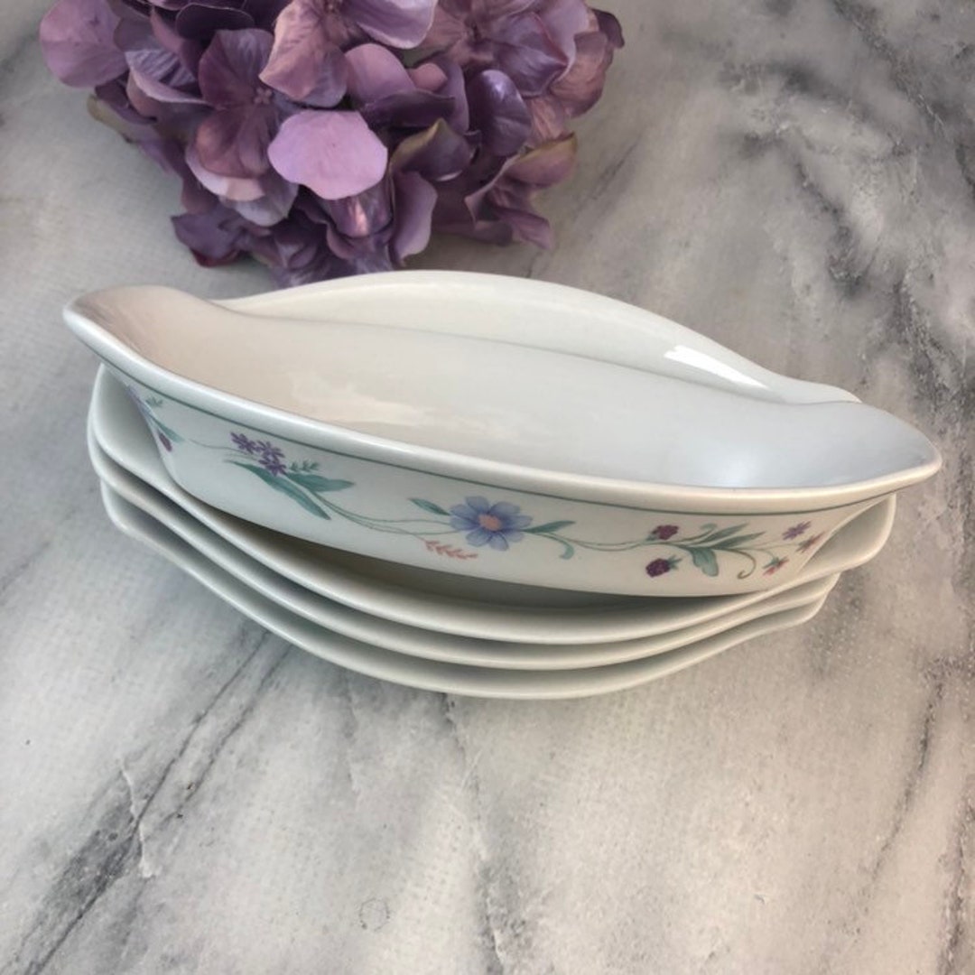 Oneida Ava Au Gratin Dishes Bowls Set of 4 Lovely Japan Made Ironstone