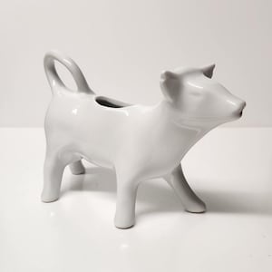 Vintage Porcelain pure white cow creamer &quot;Pillivuyt France 773&quot;