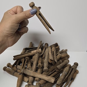 Vintage Wood Clothes Pegs, Weathered Wooden Clothes Pin for Laundry Room or Creative Crafts