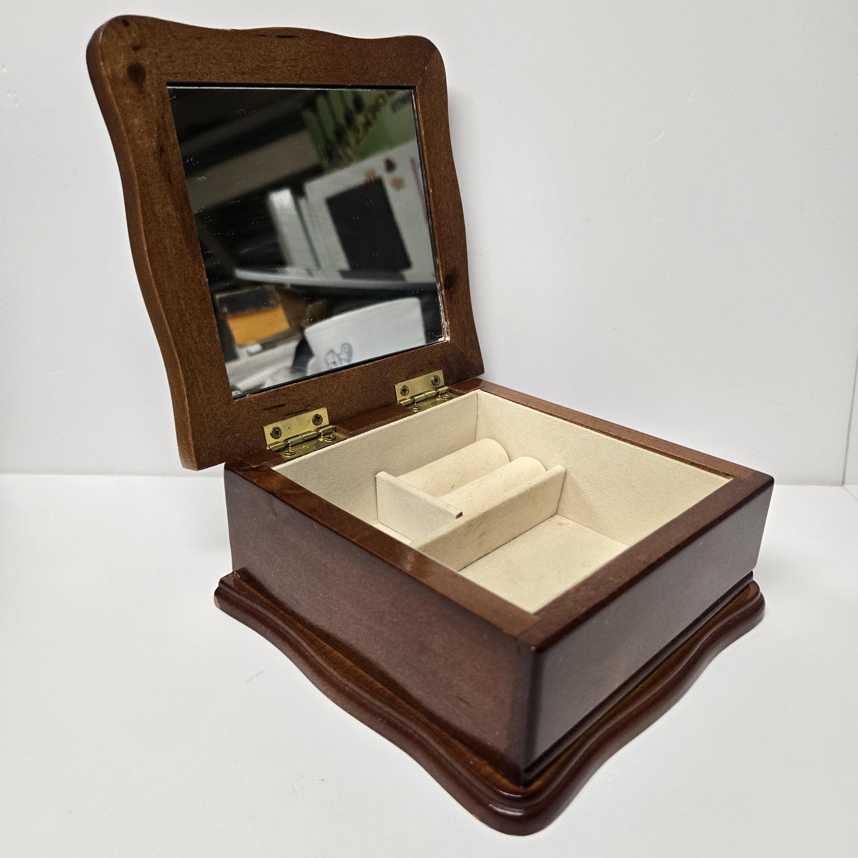 1980's Vintage TAPESTRY WOODEN BOX, Jewelry, Trinket, Keepsake