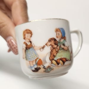 Early 1900s German children&#39;s porcelain cup