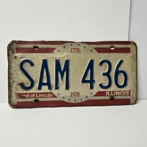 Vintage 1976 Bicentennial Illinois Land of Lincoln SAM 436 License Plate