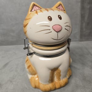 1990's Vintage Kitten Cookie Jar, Canister Jar