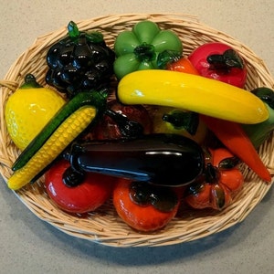 1980&#39;s Vintage Murano Style Glass Fruit, Life Size Kitchen Decor, Chooce your favorite