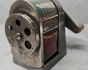 Vintage Adams Bleistiftspitzer: Apsco Schreibtischhalterung, hergestellt in den USA