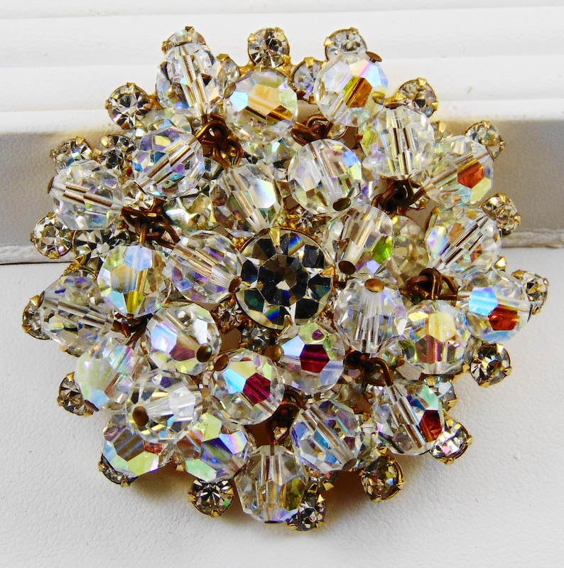 Vintage DeLizza and Elster D/&E Juliana Aurora Borealis Crystal Bead and Clear Rhinestone Link Bracelet and Pin Brooch Set