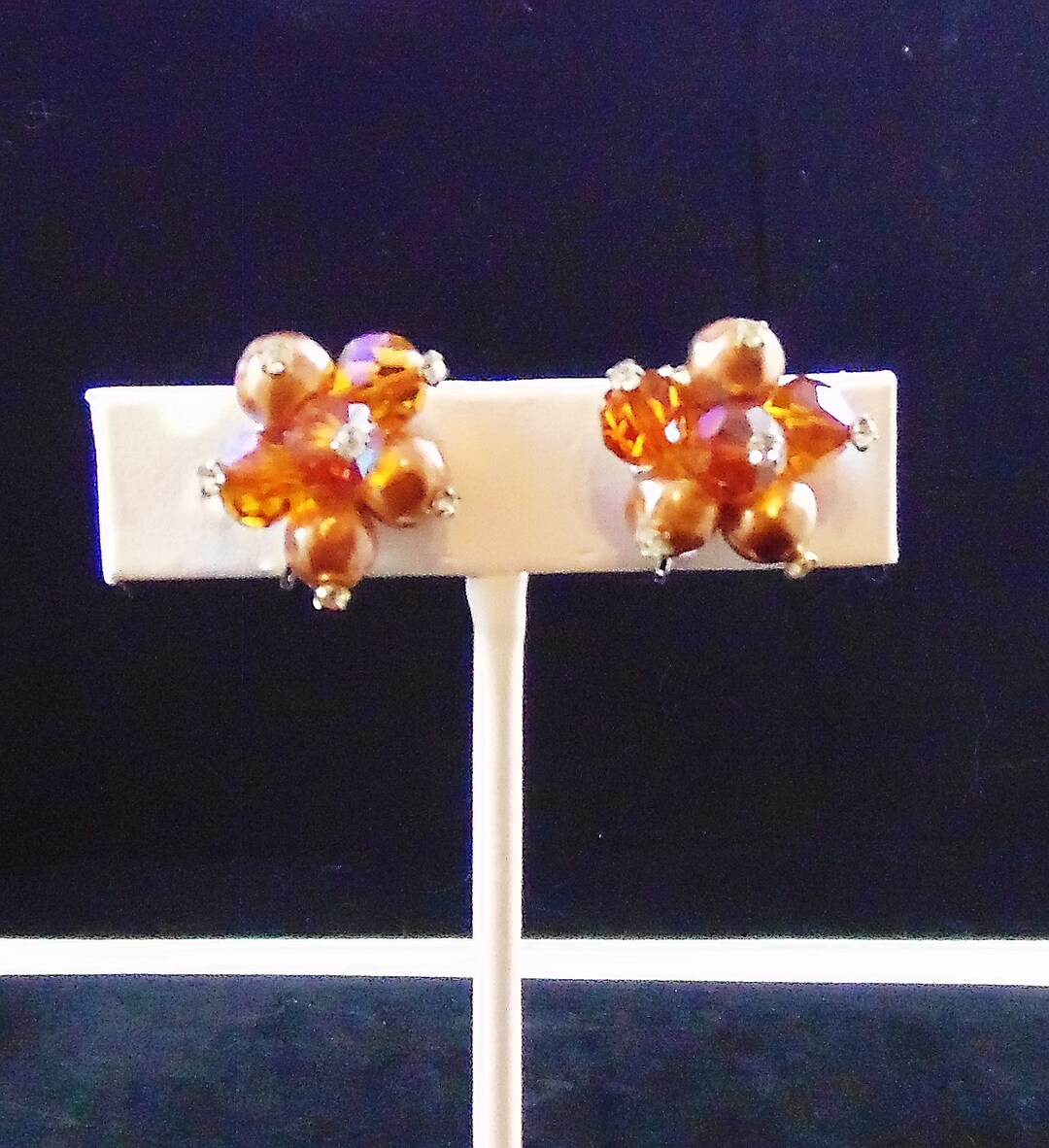 Stuller Star Hoop Earrings 87378:104:P 14KW - Earrings