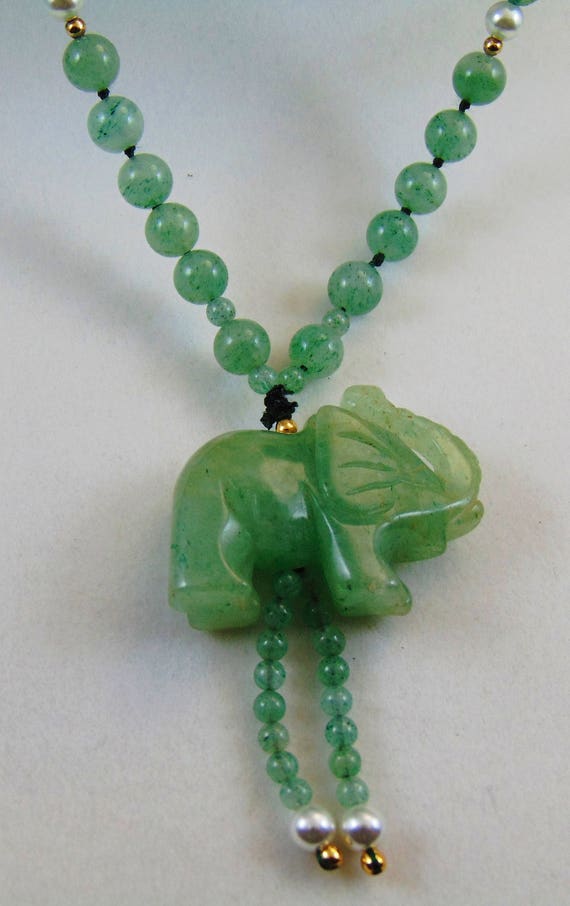 Peking Glass? Jade? Elephant Tassel Bead Necklace 