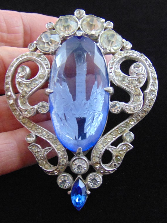 Vintage Signed Staret Large Dress Clip with Blue C
