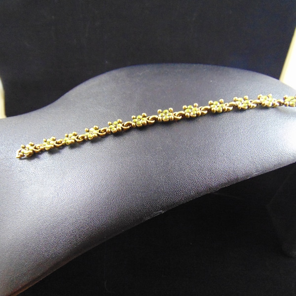 Vintage Signed Hollycraft Copr. 1954 Flatback Olivine Olive Green Rhinestone Link Bracelet