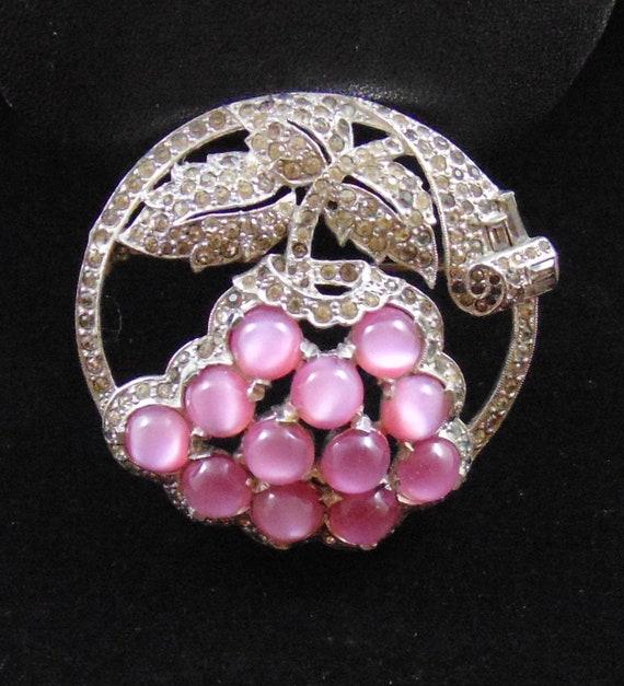 Vintage Unsigned Pink Faux MoonstoneMoonglow and Clear Rhinestone Floral Flower Brooch Pin