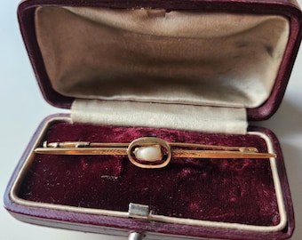 14k Antique Gold Milk Tooth Brooch Barrette With Round Frame