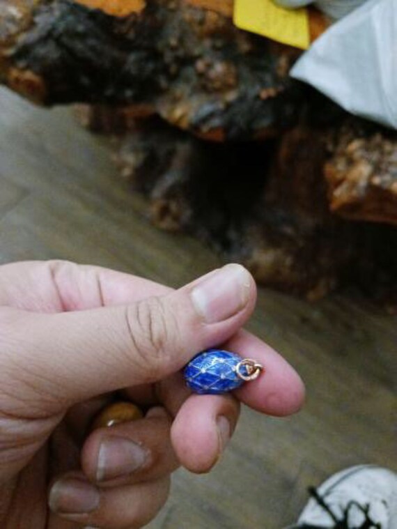 Antique Fabergé Royal Blue egg pendant in diamond… - image 7