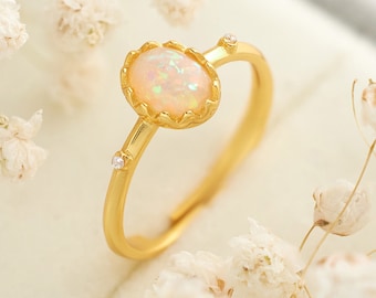 Gold Opal Ring, Adjustable Ring, Promise Ring for Her, Stackable Rings, Wedding Ring, Rings for Women, Oval Opal Jewelry, Mother's Day Gift