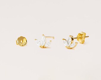 Three leaf CZ Earrings, trinity stud earrings, tiny earrings, small gold stud earrings, helix piercings,925 sterling silver, cartilage studs