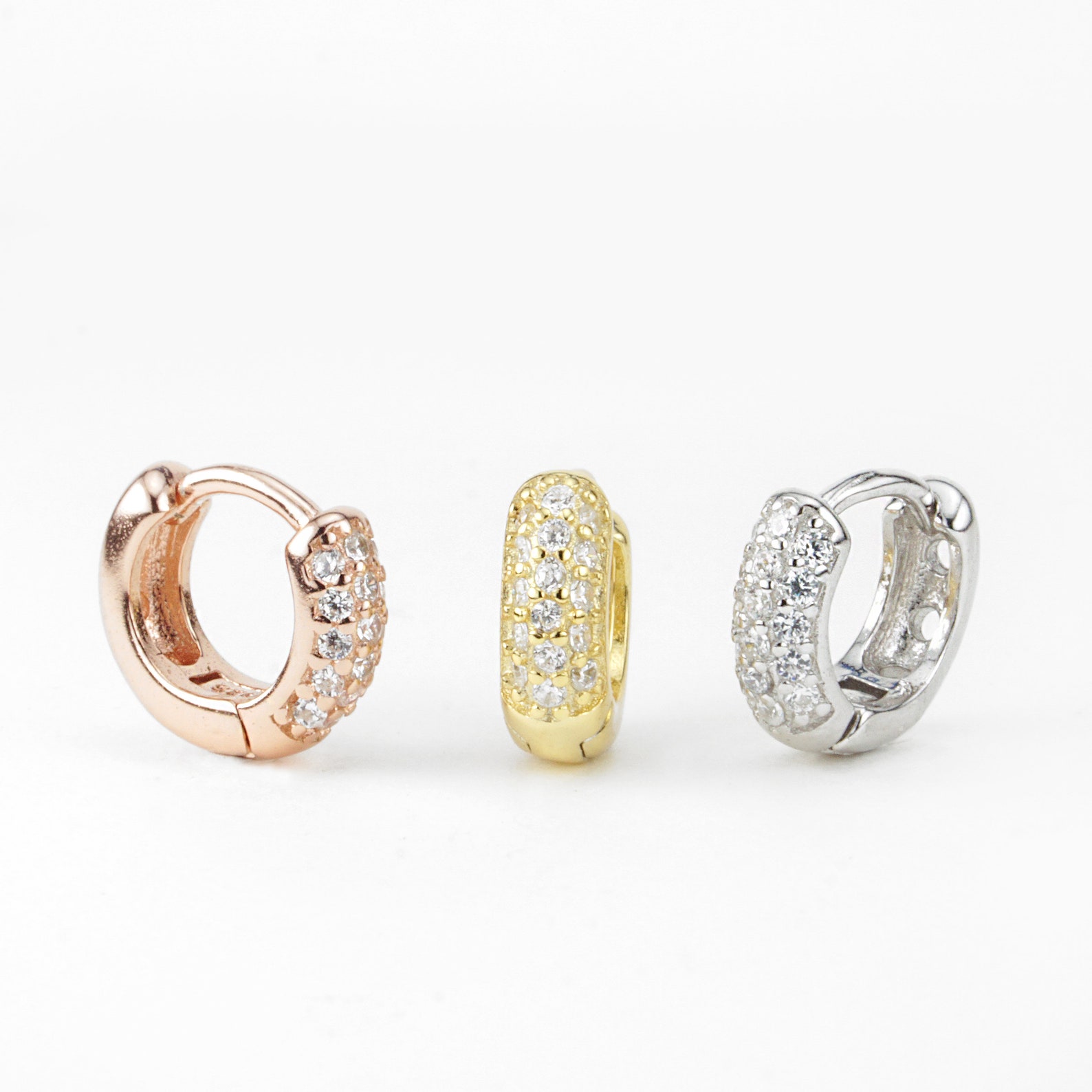 chunky gold huggie hoops