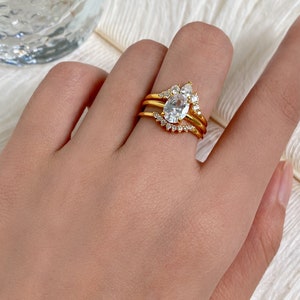 Dainty Cv Ring, V Shape Stacking Ring, White CZ Ring, Gold Cz Ring ...