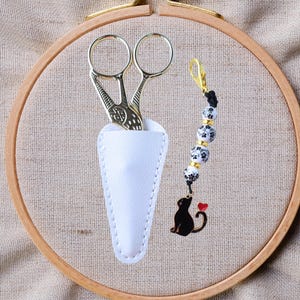 Beaded Scissor Fob Set: Stork Scissors, Cat Charm, Craft Accessory
