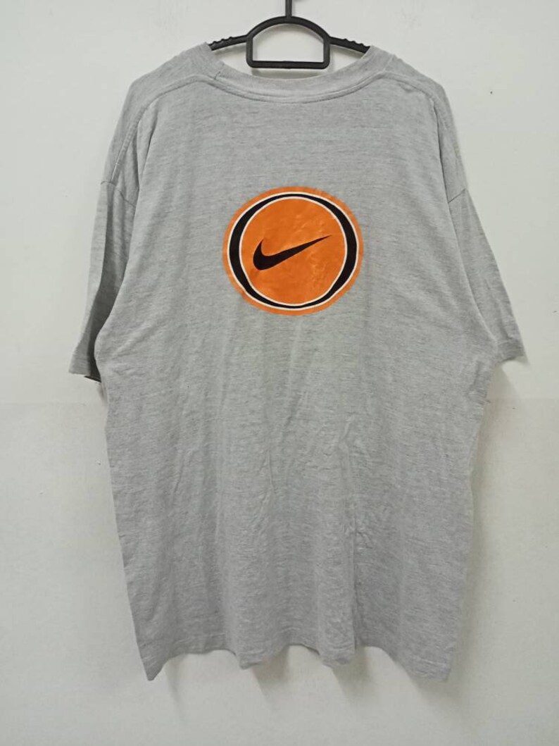 Vintage Nike Grey T-Shirt Nike Swoosh Retro 90's Streetwear Size M image 2