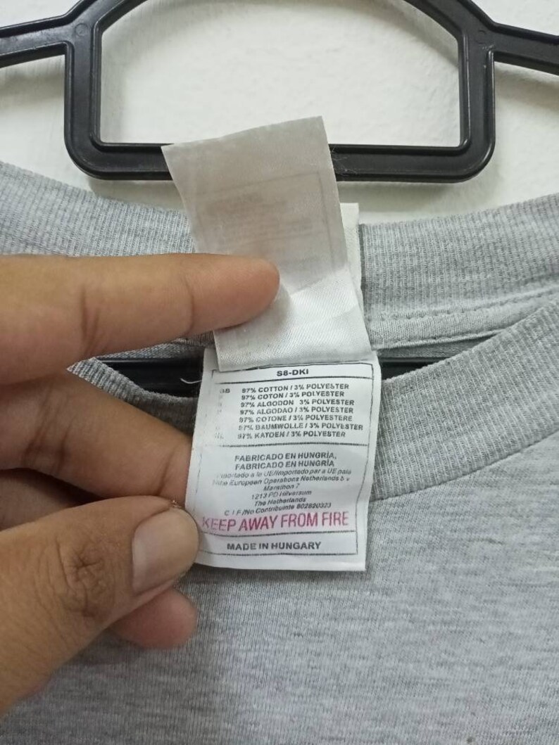 Vintage Nike Grey T-Shirt Nike Swoosh Retro 90's Streetwear Size M image 8